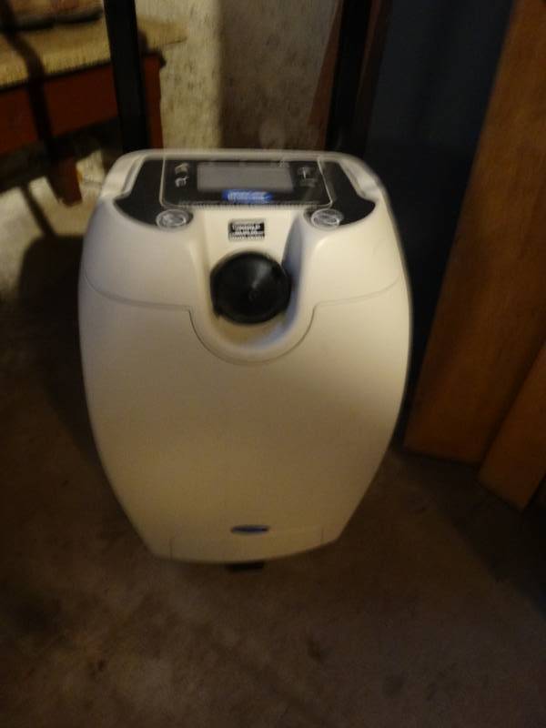 lot 17050 image: Invacare machine.