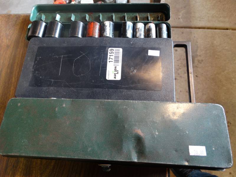 lot 17159 image: Lot of various sockets.