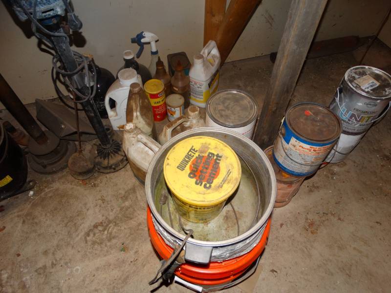 lot 17188 image: Chemicals & paint.