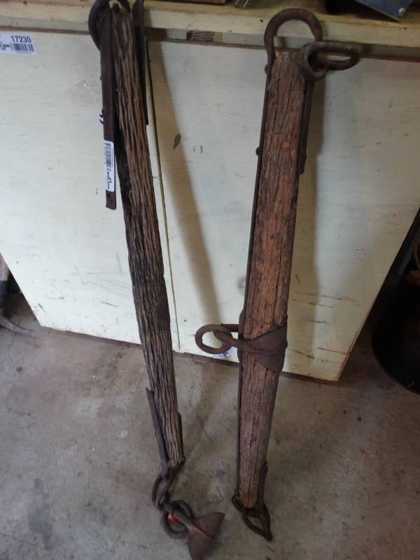 lot 17231 image: 2 Yokes.