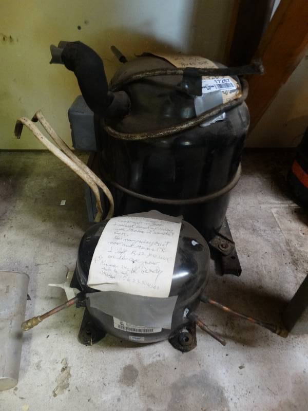 lot 17267 image: 2 Compressors. Untested.