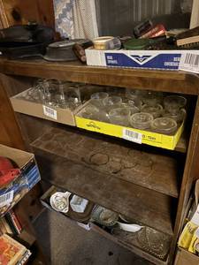 lot 1524 image: 4-shelf wood bookcase (NO contents - shelf only) -- DR