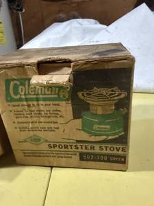 lot 1449 image: COLEMAN SPORTSTER STOVE PROPANE LIGHTSHADE..............GAR