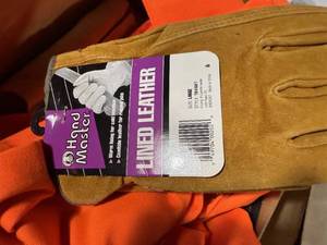 lot 1464 image: Red Wing hunting boots (12D), orange hat & vests, leather gloves - GAR