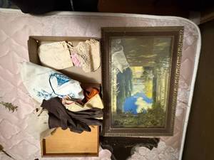 lot 1638 image: Vintage wood box with hankies, painting, gloves & shelf - NBD