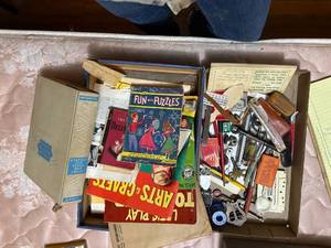 lot 1644 image: 2 flats of books & small vintage collectibles -- NBD