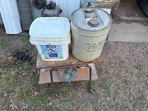 lot 1590 image: SHOP CARTMOBIL OIL LUBE CAN ROLL OF TWINE...................BY