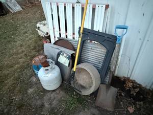 lot 1592 image: CONCRETE WATER BOWLPROPANE TANKRAKESHOVEL MISC................................BY