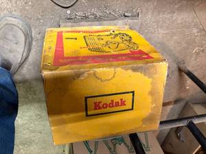 lot 1670 image: Kodak mini projector - NS