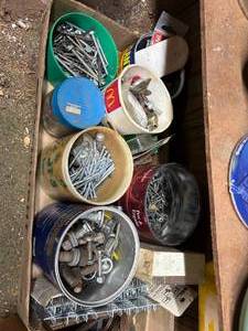 lot 1698 image: MISCELLANEOUS HARDWARE- NSHOP