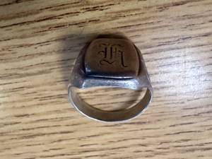 lot 1825 image: STERLING SILVER RING 5.45 GRAMS