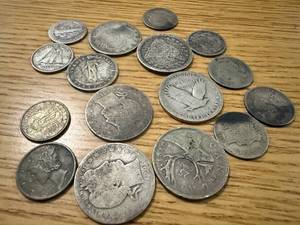 lot 1842 image: SILVER COINS-FOREIGN & DOMESTIC 58.8 GRAMS