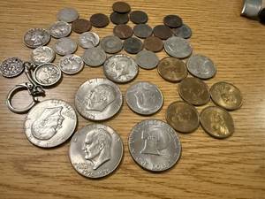 lot 1844 image: MISCELLANEOUS CURRENCY COINS