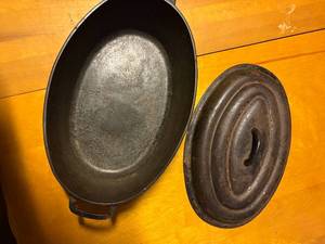 lot 1538 image: CAST IRON ROASTER MI-PET WESTERN FOUNDRY CO #4.............DR