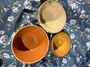 lot 1364 image: STONEWARE BOWLS, #6,7,8 ..........................GAR