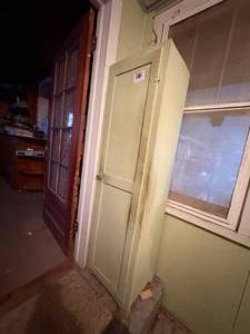 lot 1489 image: Antique kitchen cabinet -- BP