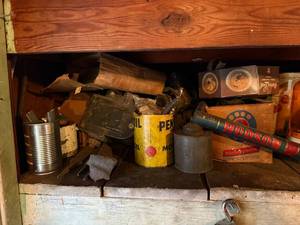 lot 1961 image: 2ND SHELF MISCELLANEOUS SHOP SUPPLIES- N SHOP