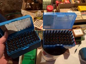 lot 1980 image: 6MM 100 ROUND RELOADS W MOLY BULLETS