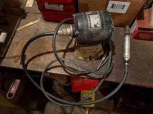 lot 2115 image: WIRE STRIPPER DREMEL