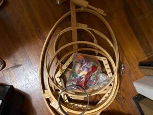 lot 1887 image: WOOD EMBROIDERY HOOPS & THREAD- SBD