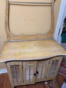 lot 2200 image: BLONDE WOOD WASHSTAND WITH LOUVERED DOORS- SBD