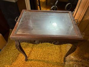 lot 2225 image: VINTAGE STAND TABLE WITH REMOVABLE GLASS- LR