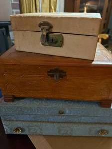 lot 2271 image: THREE (3) JEWELRY BOXES OF COSTUME JEWELEY- LR