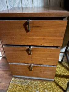 lot 2283 image: THREE (3) DRAWER WOOD NIGHT STAND (15X15X26H)- LR