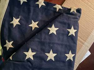 lot 2292 image: AMERICAN FLAG- LR