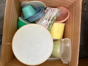lot 1508 image: Box of Tupperware -- BP