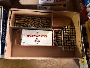lot 1795 image: 40 Smith & Wesson misc. ammo -- BY