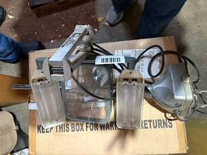 lot 1484 image: Lighted magnifier for work bench -- GAR