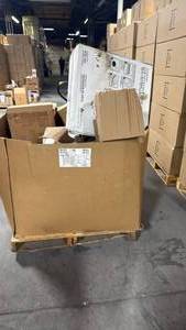 lot 52 image: Miscellaneous Pallet  - Retail $200