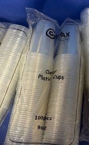 lot 76 image: Clear Plastic Disposable Cups - 9oz (100 Count) - Retail $8
