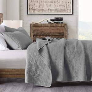 lot 1428 image: HORIMOTE HOME Quilt Set Queen Size Grey, Classic Geometric Spots Stitched Pattern, Pre-Washed Microfiber Chic Rustic Look, Ultra Soft Lightweight Quilted Bedspread for All Season, 3 Pieces