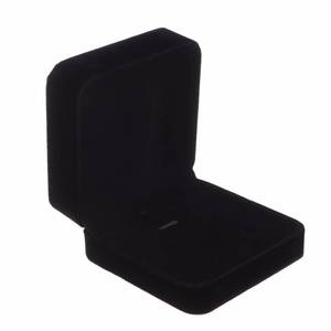 lot 4436 image: Cosmos Velvet Necklace Pendant Gift Box Jewelry Box (Black Color)