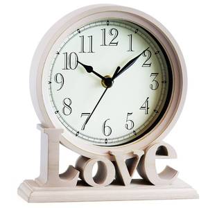 lot 4491 image: Small clock with Love written below