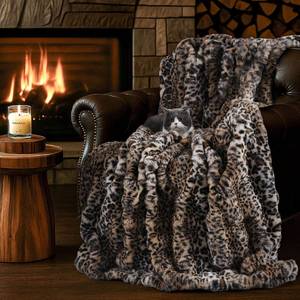 lot 3791 image: Leopard Print Faux Rabbit Fur Blanket, Soft Plush Bubble Throw Blanket for Couch Bed, Thick Cozy Fuzzy Luxury Minky Blanket, Choice for Women & Home Decor, 50x60 inch