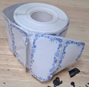 lot 4408 image: Blue Snowflake Border Labels Roll