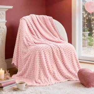 lot 11060 image: BEDELITE Valentine Day Fleece Blanket - 3D Jacquard Decorative Pink Throw Blankets for Womens Couch & Bed, Soft and Cozy Warm Plush Fluffy Blanket, Cute Birthday Gift for Women, 50x70 Inches