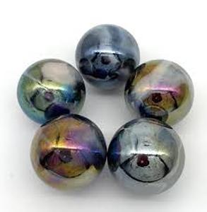 lot 14017 image: Big marbles
