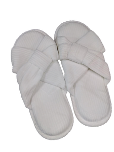 lot 6238 image: Disposable Hotel Slippers Size 38-39