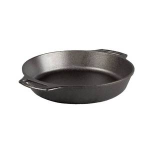 lot 6290 image: Lodge Cast Iron Baker��s Skillet