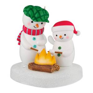 lot 6319 image: Hallmark Keepsake Christmas Ornament 2025, Roasting Marshmallows 2025 Musical, Snowman Collectors Gifts