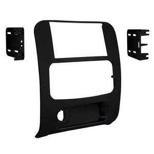 lot 14176 image: Metra 95-6524B Dash Kit for 2002-2007 Jeep Liberty (Black)