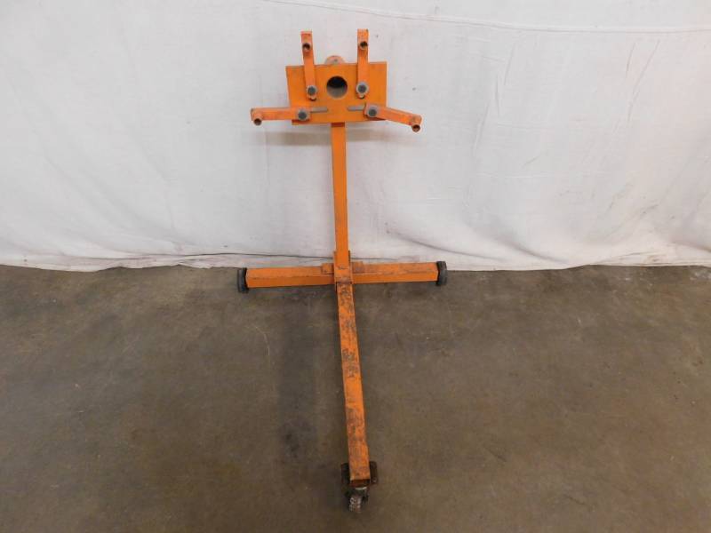 lot 1696 image: Allied Heavy Duty Engine Stand on Casters