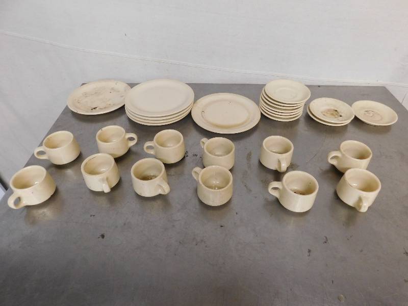 lot 1154 image: Iroquois Ceramic Plates, Coffee Cups and Saucers