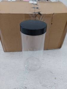 lot 23365 image: 16oz Clear Plastic Storage Containers With Black Lids, 16 Pack