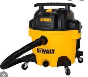 lot 23392 image: Dewalt 9 Gallon Shop Vacuum With Accessories