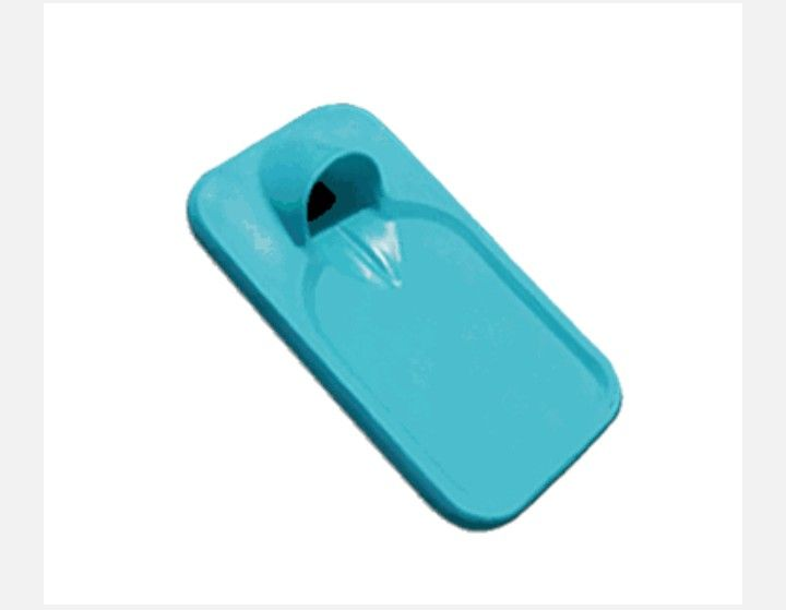 lot 4253078 image: Colenz Home Colonic Board